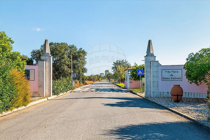 Terreno em Benavente com 2 425 m²