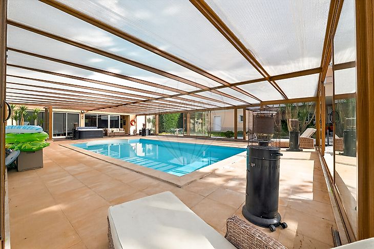 Moradia T5 em Sobral de Monte Agraço com 3+ lugares de garagem