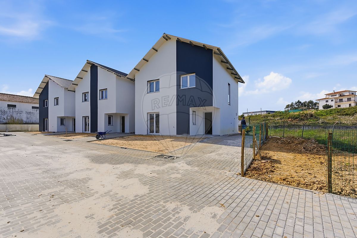 Moradia T3 à venda em Torres Vedras